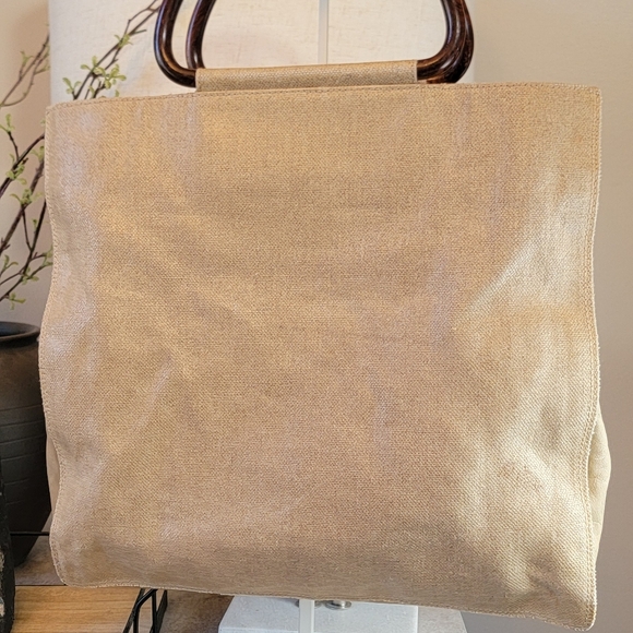 Chanel Beige Caviar Wooden Handles Tote - Picture 2 of 9